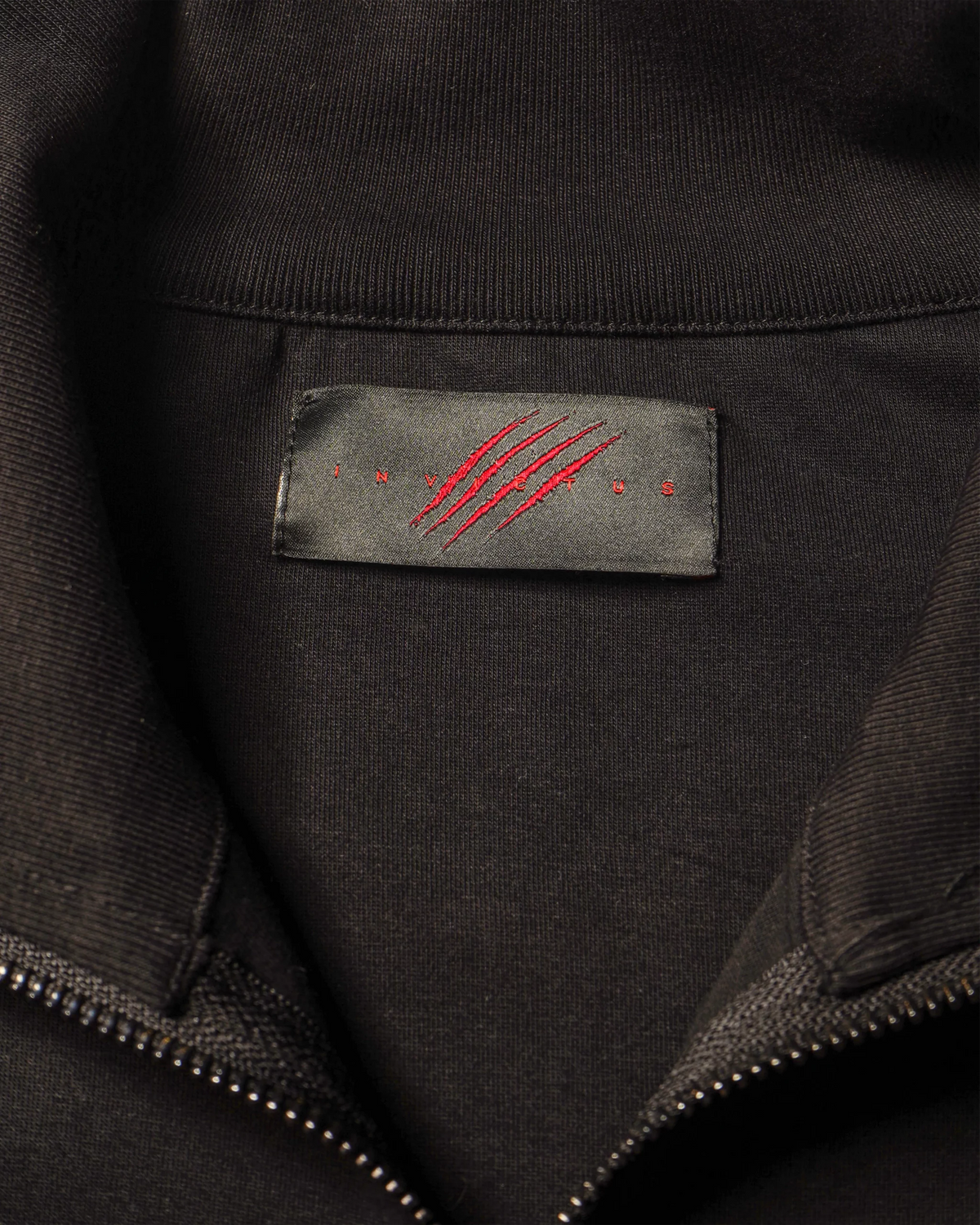 INVICTUS BOXY TRACKSUIT JACKET / 運動機能立領夾克