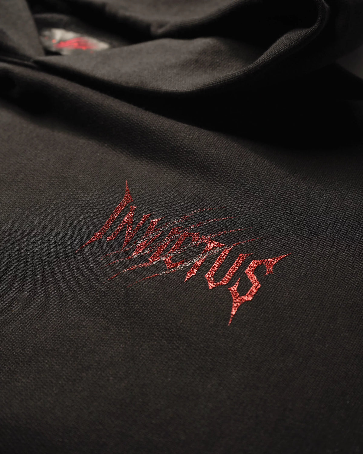 INVICTUS SILENT ICON HOODIE / 極簡爪痕帽T