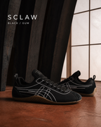 Onitsuka Tiger 鬼塚虎 SCLAW 黑色 白色車線 焦糖底 麂皮針織休閒鞋 1183B969-001