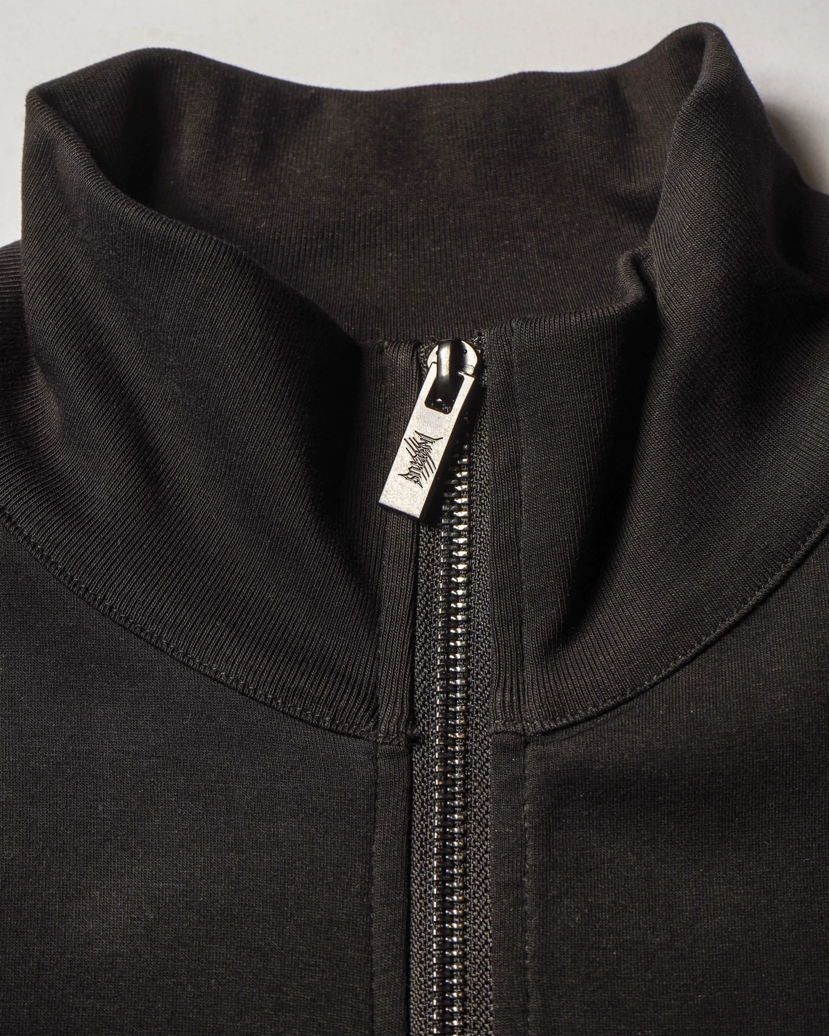 INVICTUS BOXY TRACKSUIT JACKET / 運動機能立領夾克