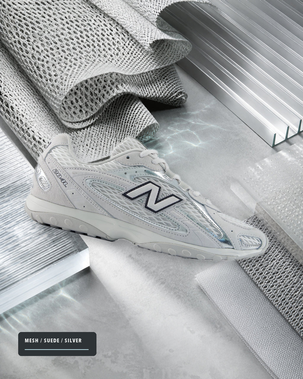 New Balance 204L U204L4N2 網布麂皮銀色材質細節