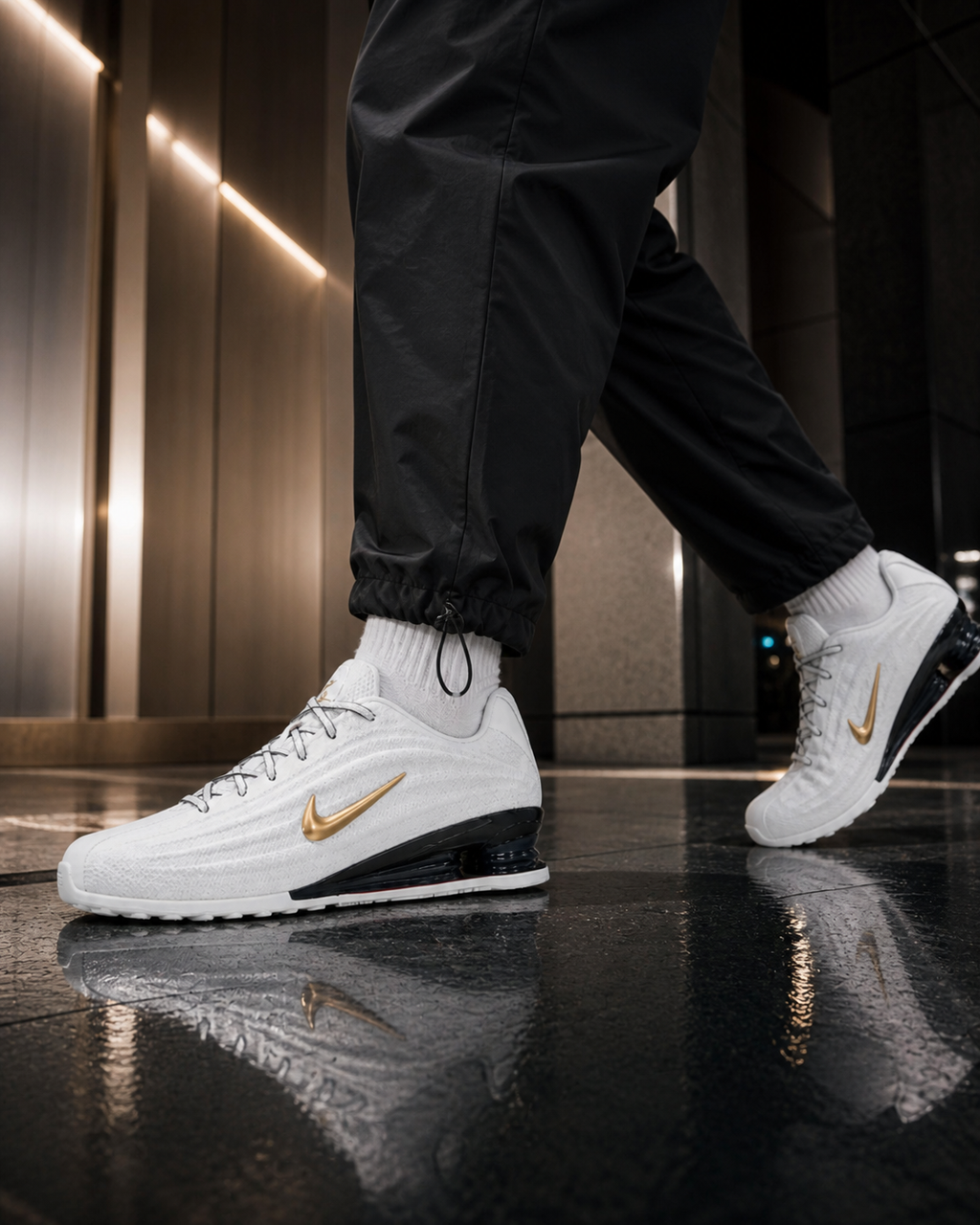 Nike Shox Z HQ7540-100 白金黑柱商品圖