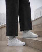 Nike Air Force 1 '07 LV8 II9807-100 霧天石階穿著圖