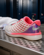 Nike Kobe 3 Low Protro IQ3917-100 粉白虹彩商品圖