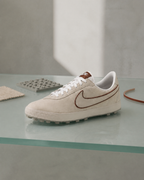 Nike Astrograbber SE IW1242-009 青瓷材質實驗室特寫