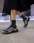 Adidas WHISPER GLIDE 銀黑 黑 復古 女鞋 平底 金屬 銀色 KH6932