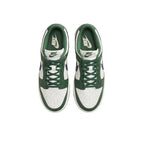 Nike Dunk Low  Gorge Green  DD1503-300 白綠 女款