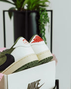 Travis Scott x Air Jordan 1 Low OG "Olive" 2024橄欖綠2.0 男款 DM7866-200 倒鉤