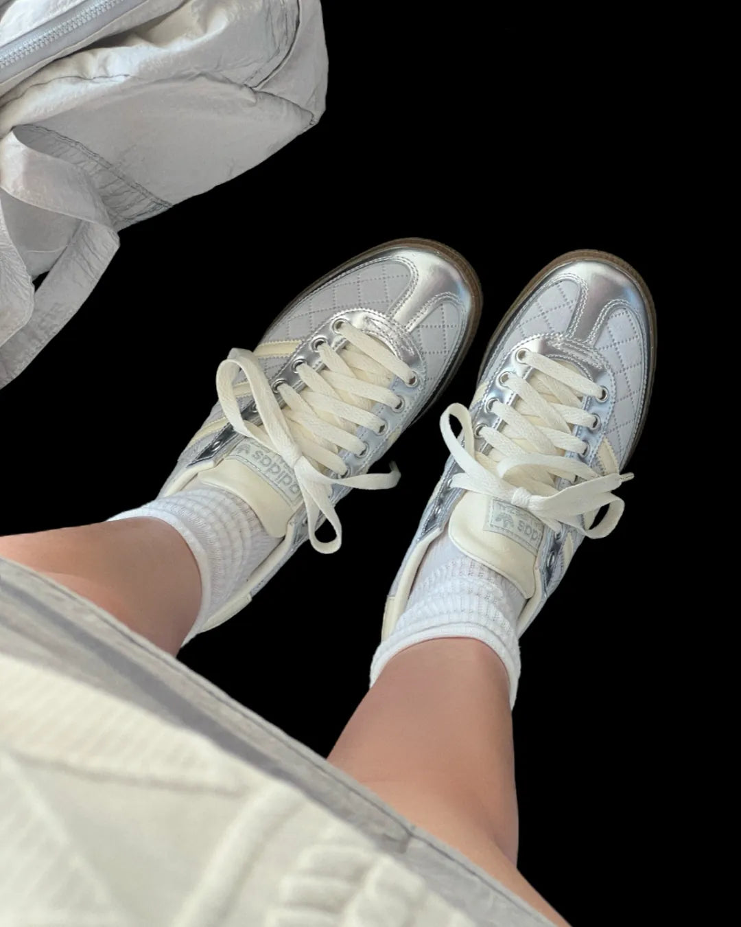 ADIDAS ORIGINALS HANDBALL SPEZIAL 小香風 金屬銀 KJ0853
