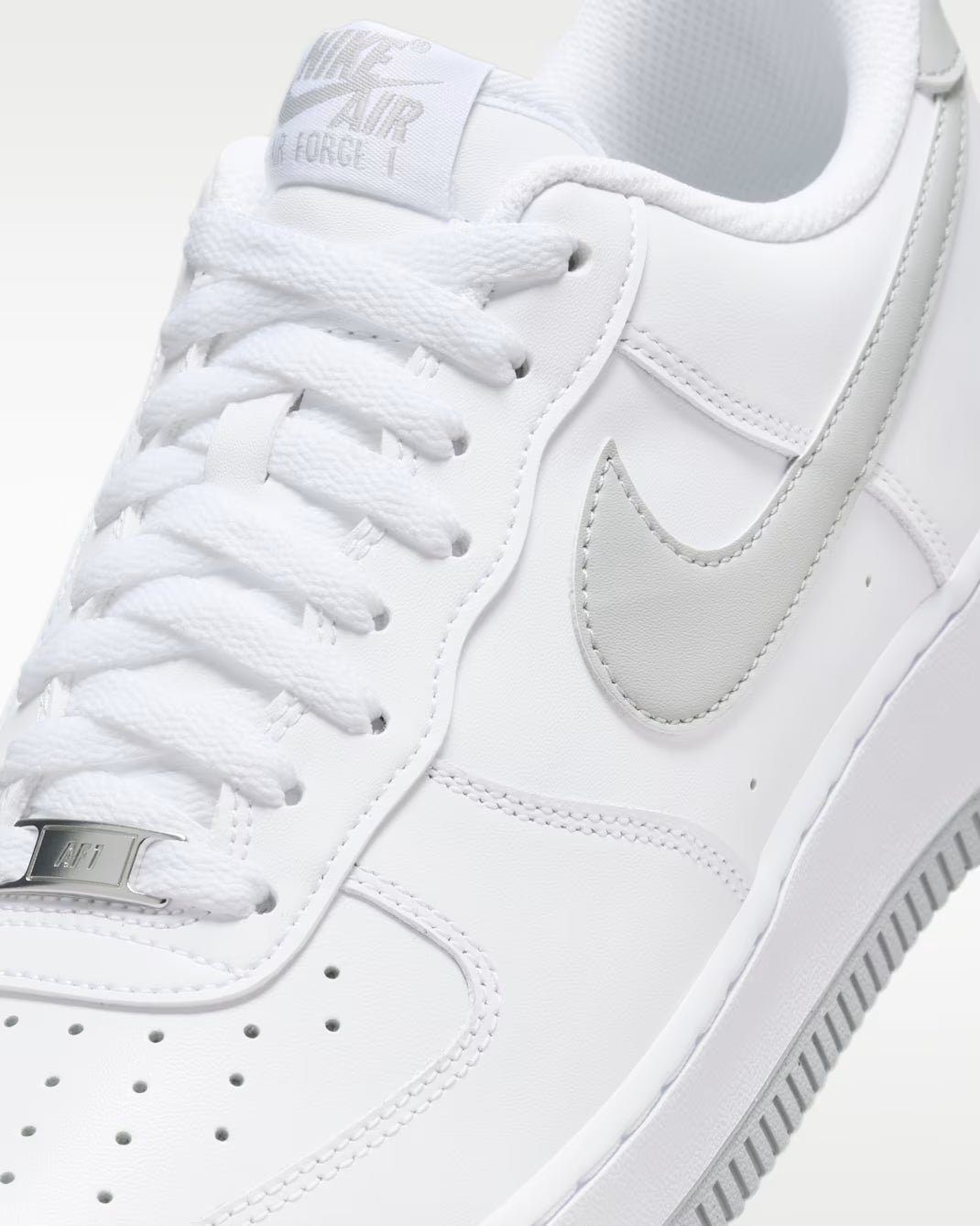 NIKE AIR FORCE 1 LOW "LIGHT SMOKE GREY" 白灰 FJ4146-100
