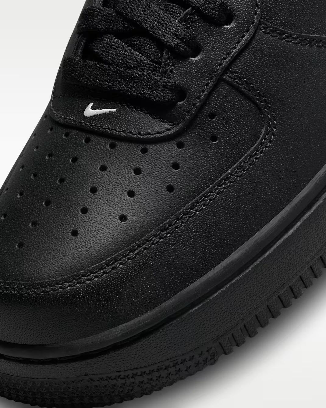 Nike Air Force 1 全黑白勾小AMBUSH 黑武士 FZ0627-010