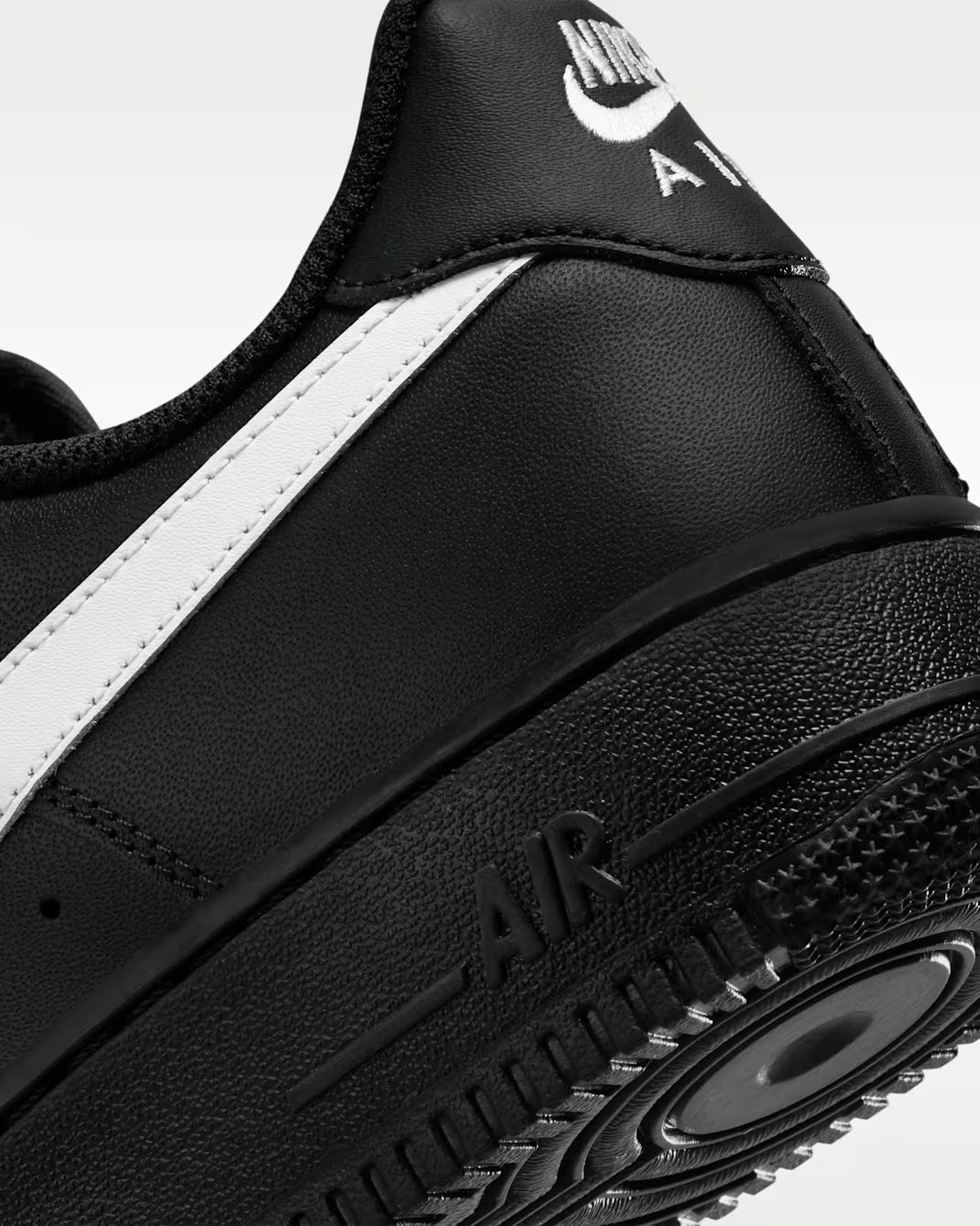 Nike Air Force 1 全黑白勾小AMBUSH 黑武士 FZ0627-010