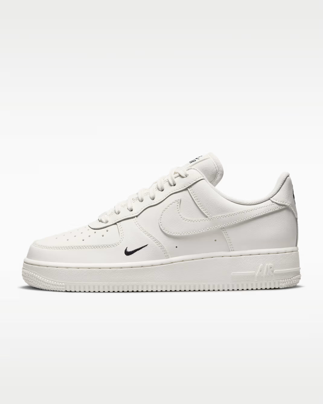 Nike Air Force 1 ’07 Essential 奶油白小黑勾 HF1058-133