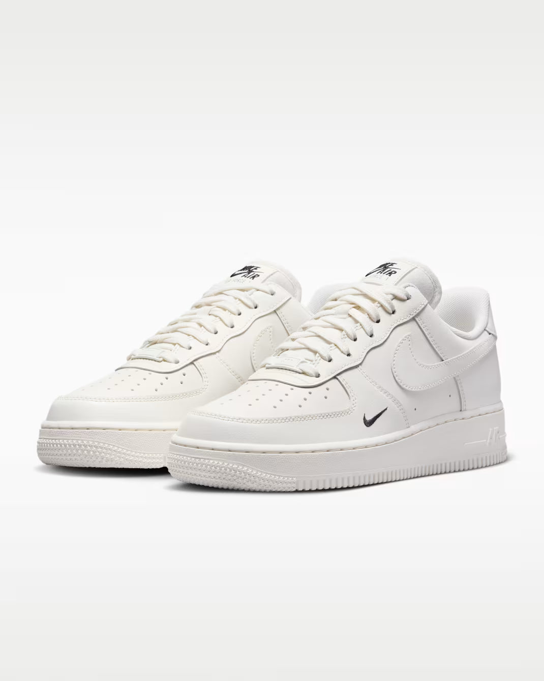 Nike Air Force 1 ’07 Essential 奶油白小黑勾 HF1058-133