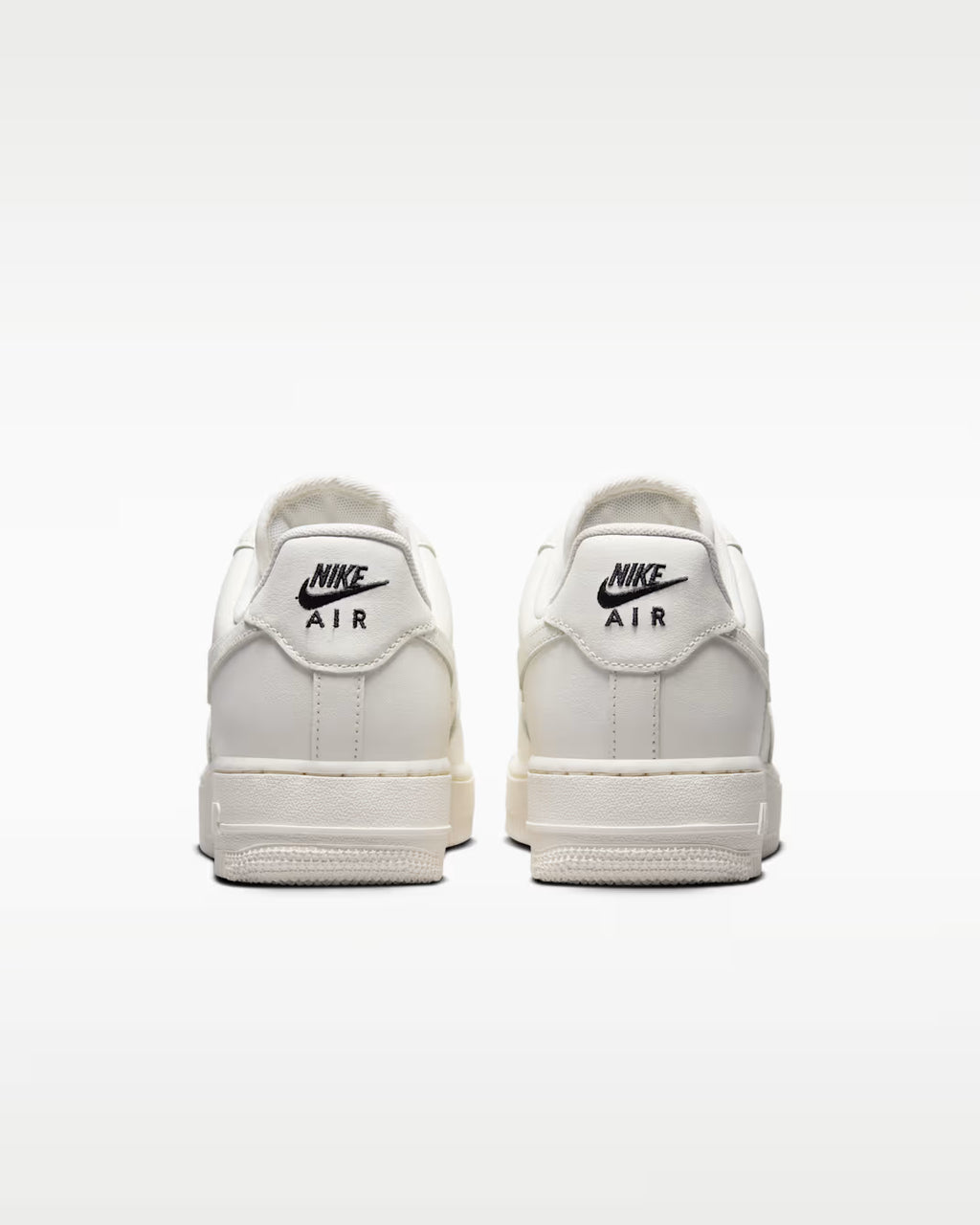 Nike Air Force 1 ’07 Essential 奶油白小黑勾 HF1058-133