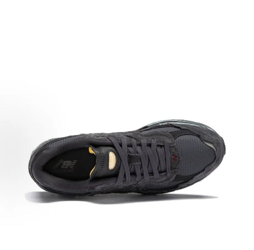 New Balance NB 2002R 麂皮 黑灰 M2002RDB