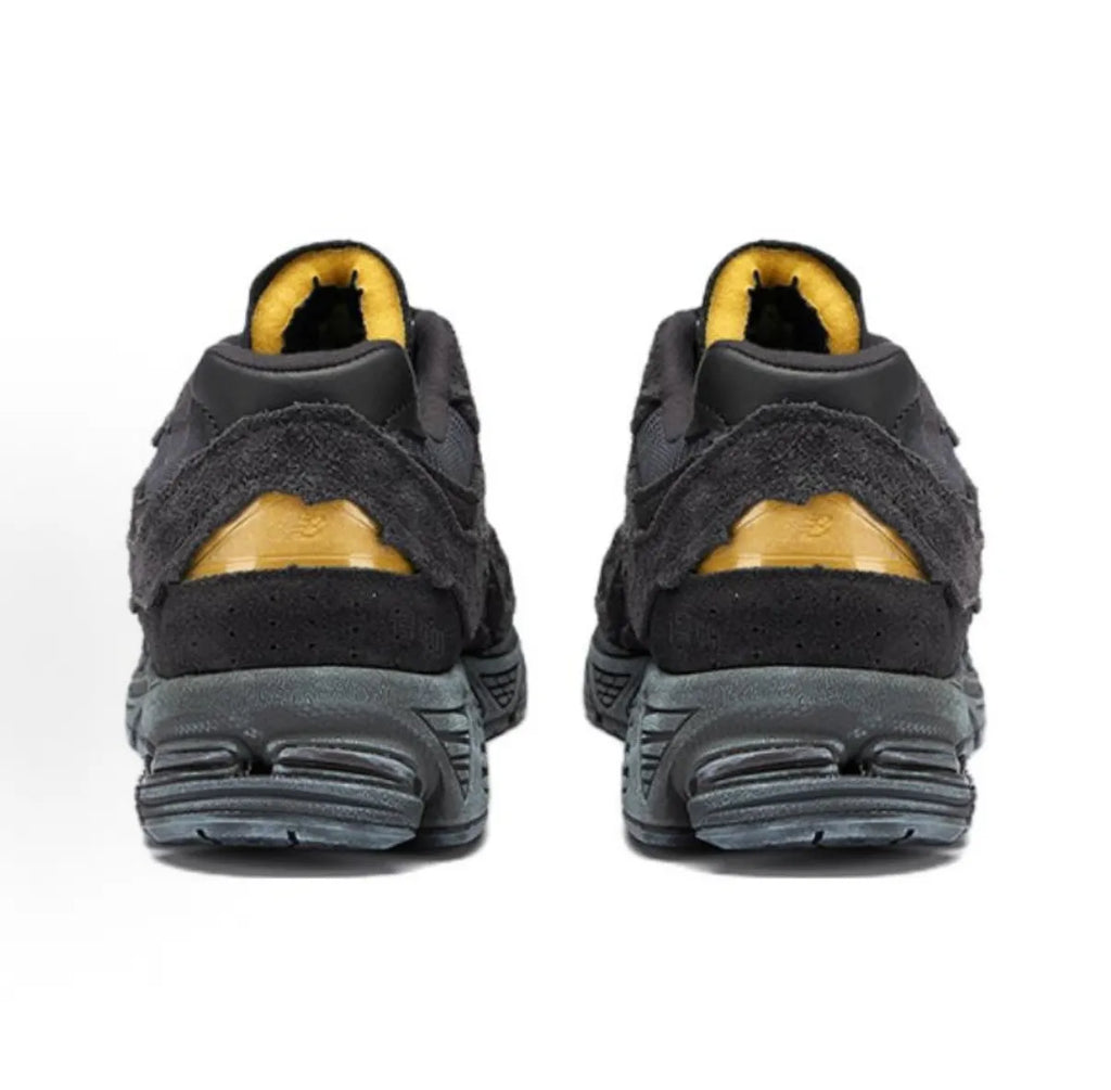 New Balance NB 2002R 麂皮 黑灰 M2002RDB