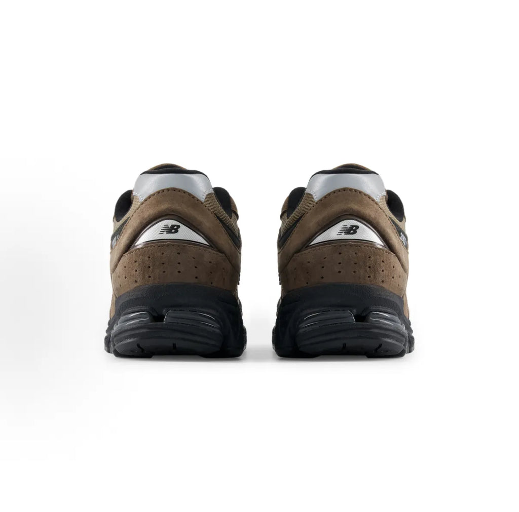 New Balance NB 2002R 麂皮 質感深棕 U2002RAB