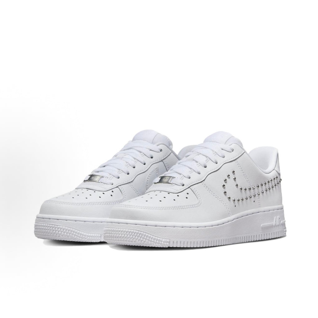 Nike Air Force METALLIC SILVER 全白 鉚釘 銀勾 FQ8887-100
