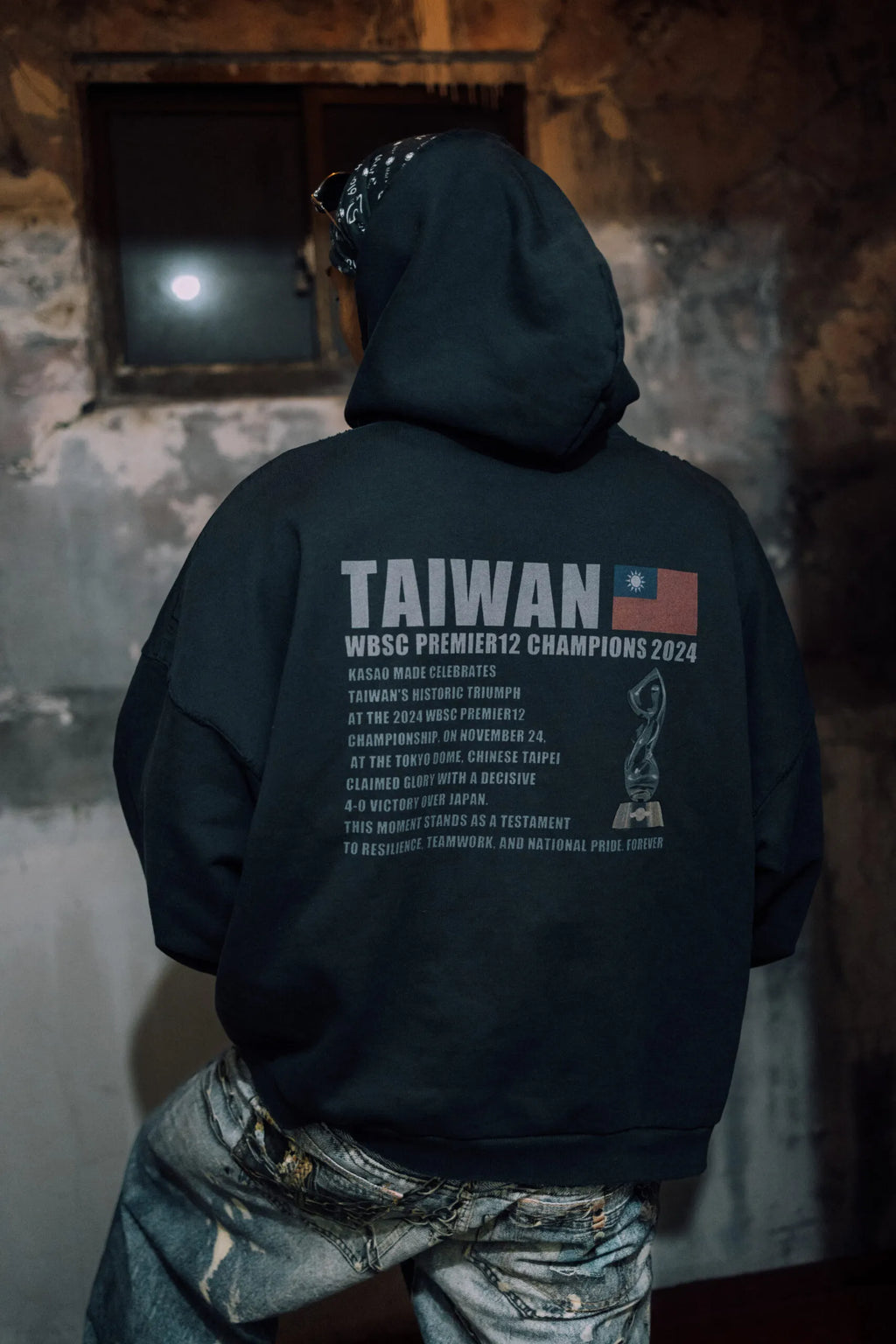 𝗞𝗔𝗦𝗔𝗢 𝗠𝗔𝗗𝗘®︎ FW24 “Champion’s Legacy” Hoodie Washed Dark Navy (預購需等待四周到貨，商品為手工製作耗時較久）