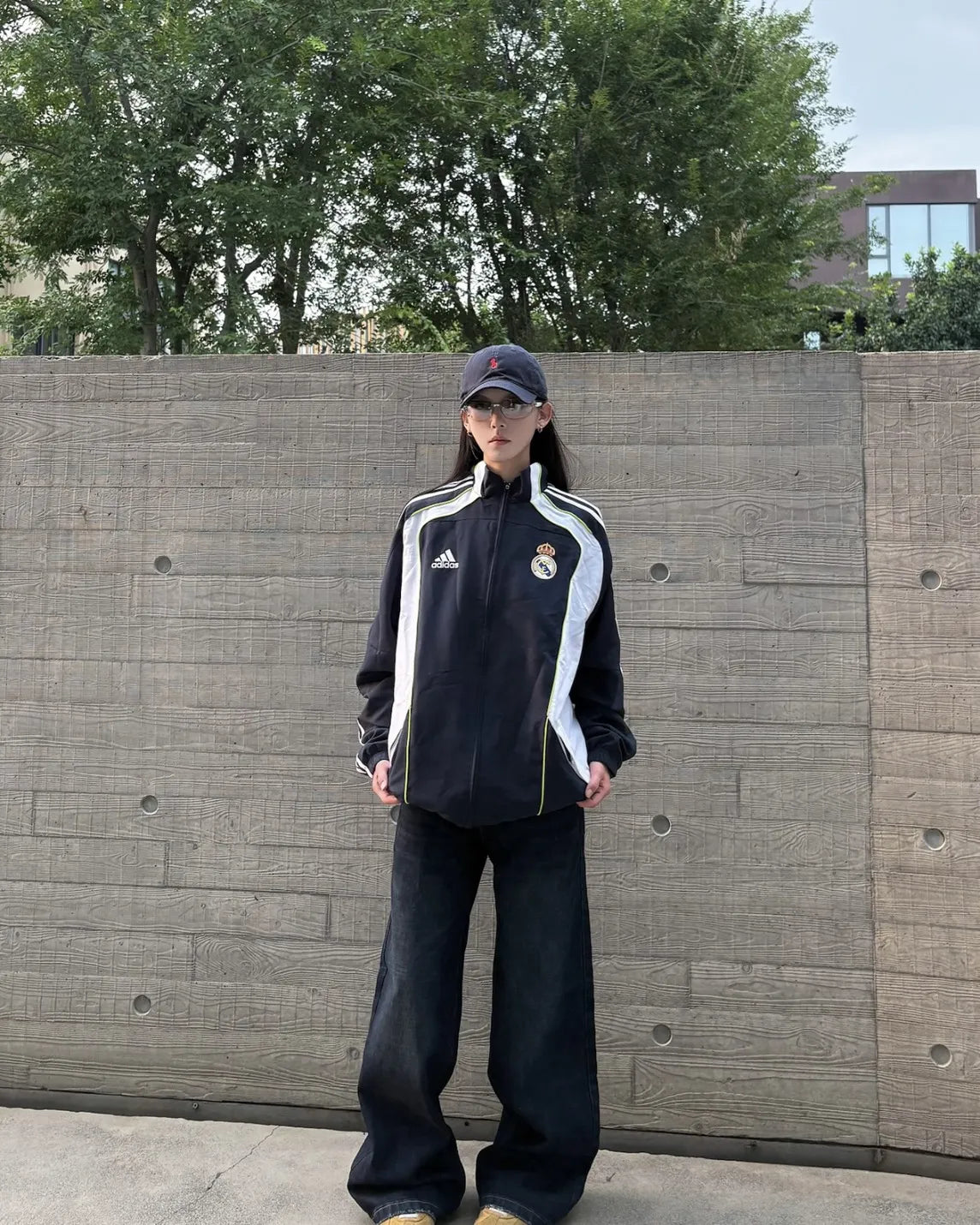 Adidas x Real Madrid 刺繡足球外套