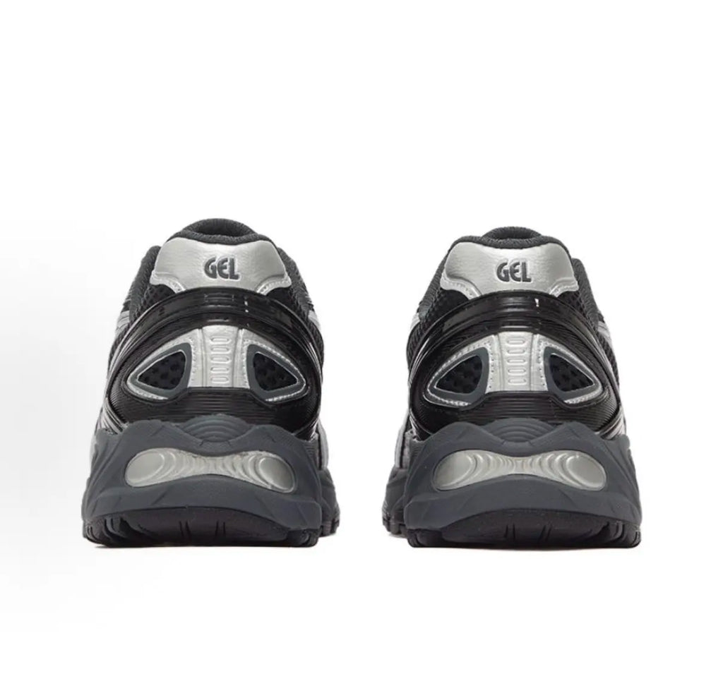 ASICS Gel-Kahana TR V4 炭黑	1203A497-001