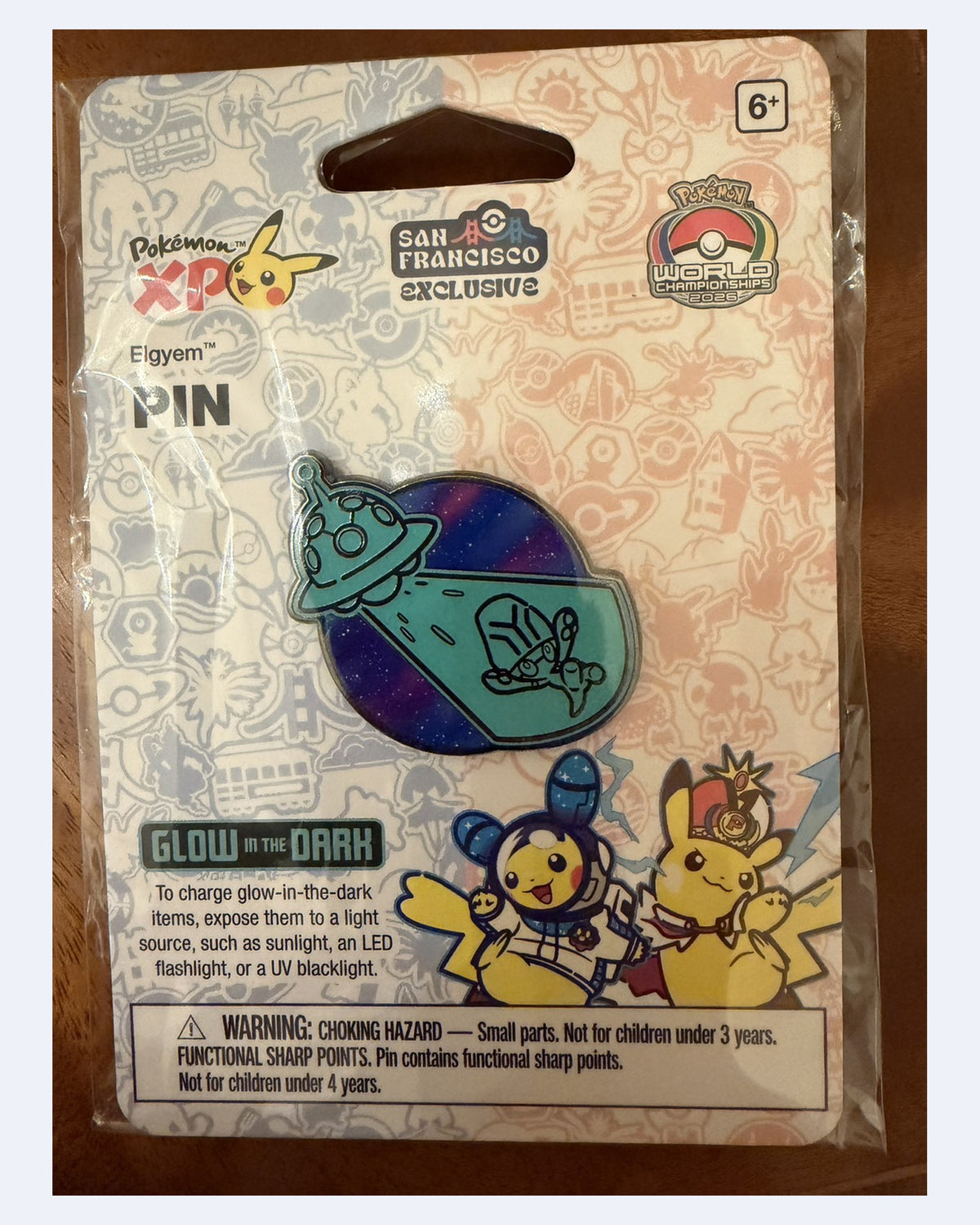 WCS 主視覺夜光 Pin｜小灰怪款｜KPANDA 舊金山現場實拍