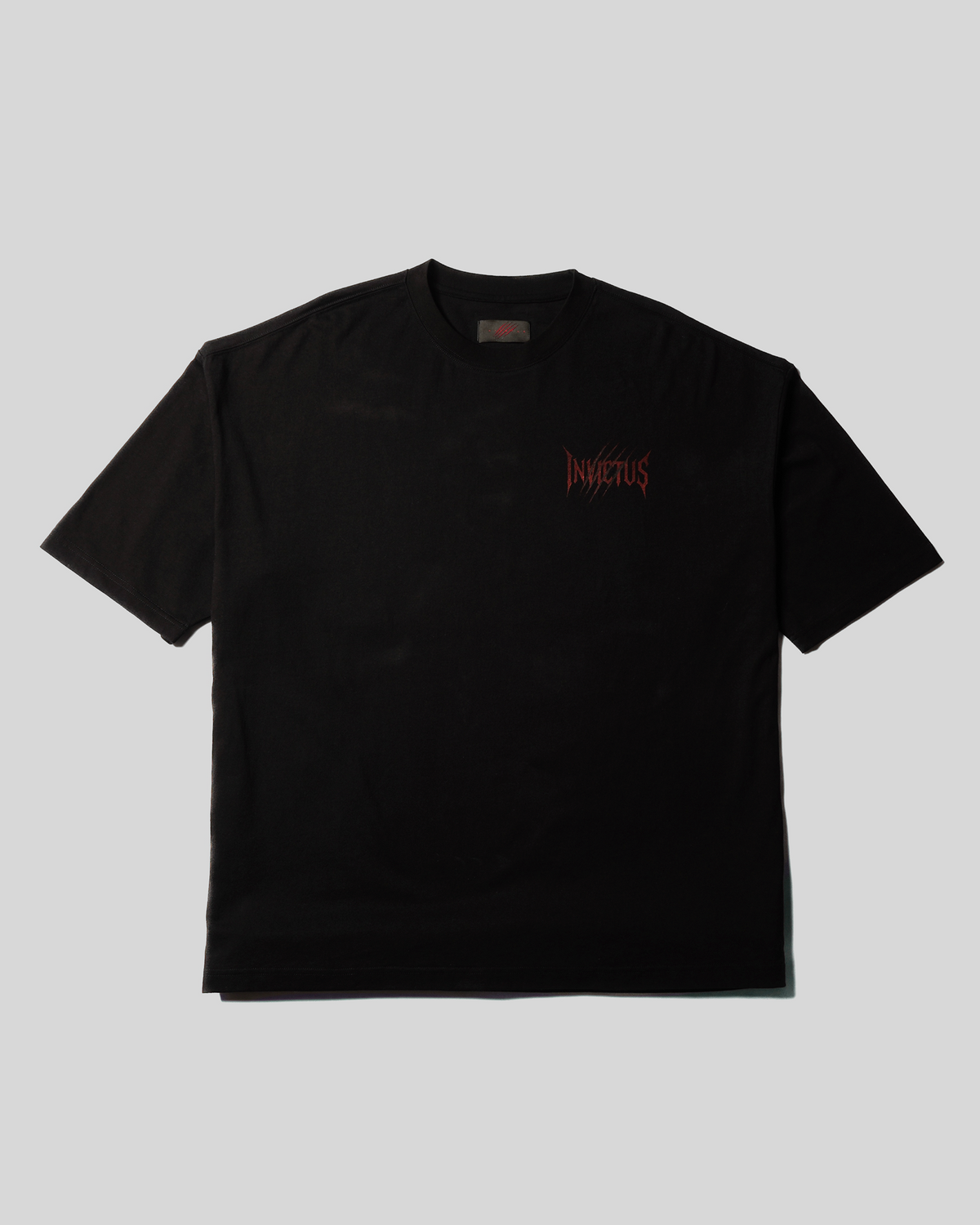 INVICTUS IV26S-TS02 front-p2