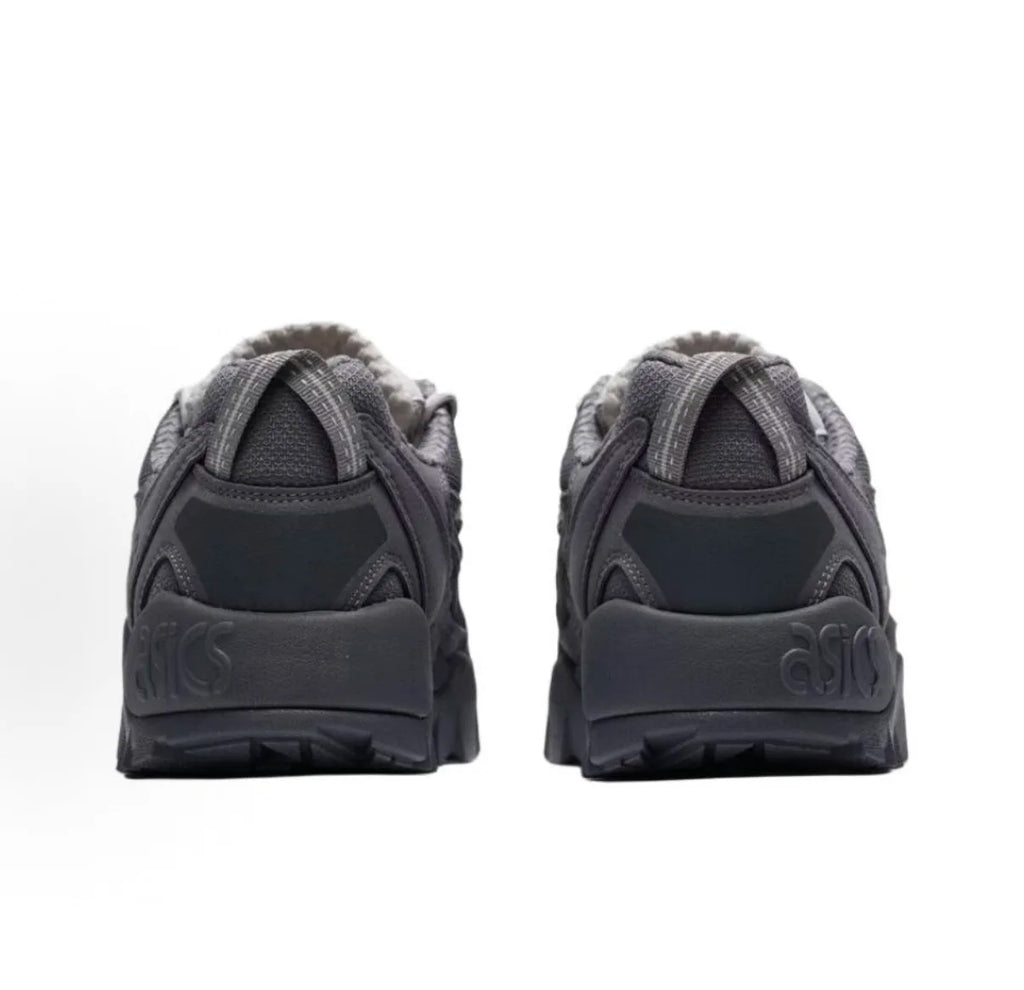 ASICS GEL-PICKAX 炭灰 1203B026-020