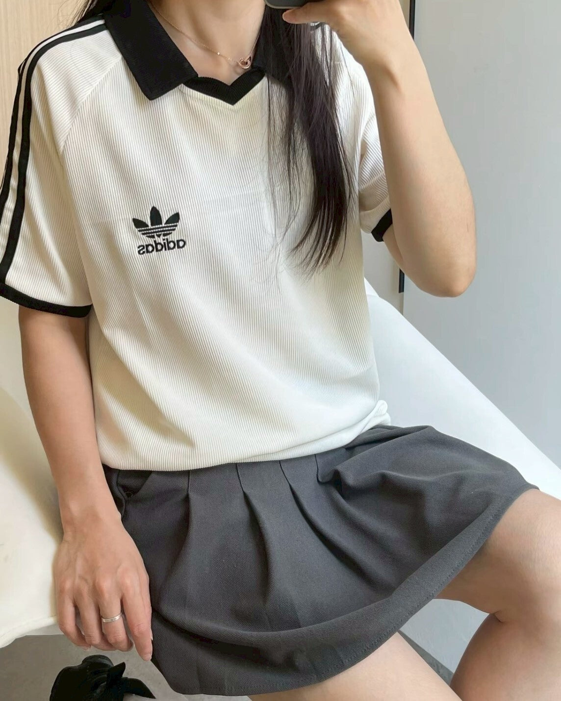 ADIDAS ORIGINALS 螺紋翻領短袖上衣三線 米白JV9265 海軍藍KB5461