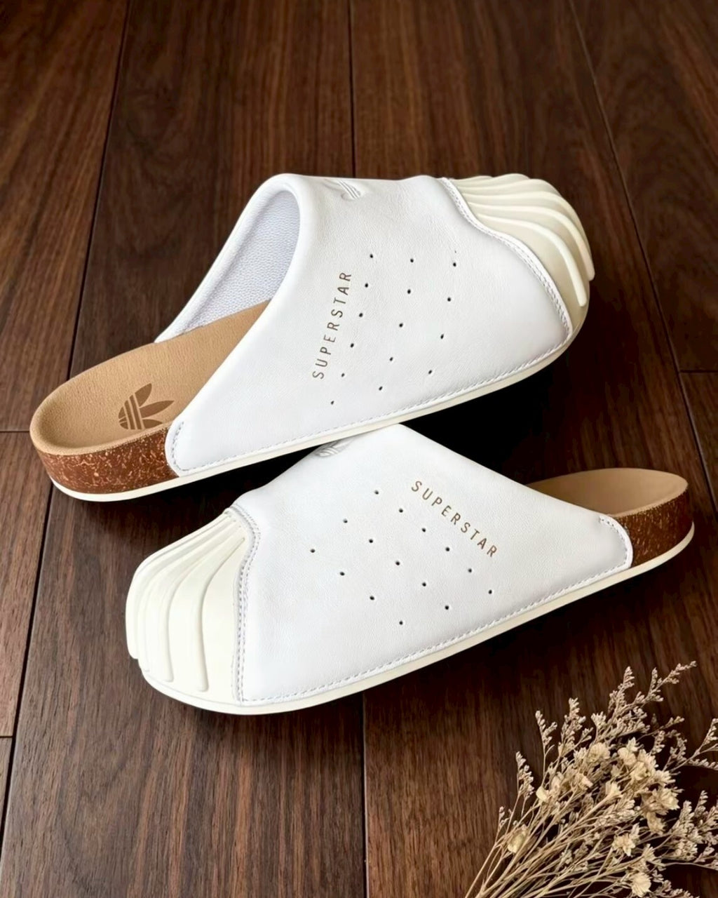 Adidas Original Adimule 白色 貝殼頭 皮革 勃肯鞋 拖鞋 懶人鞋 包頭鞋 LC0412