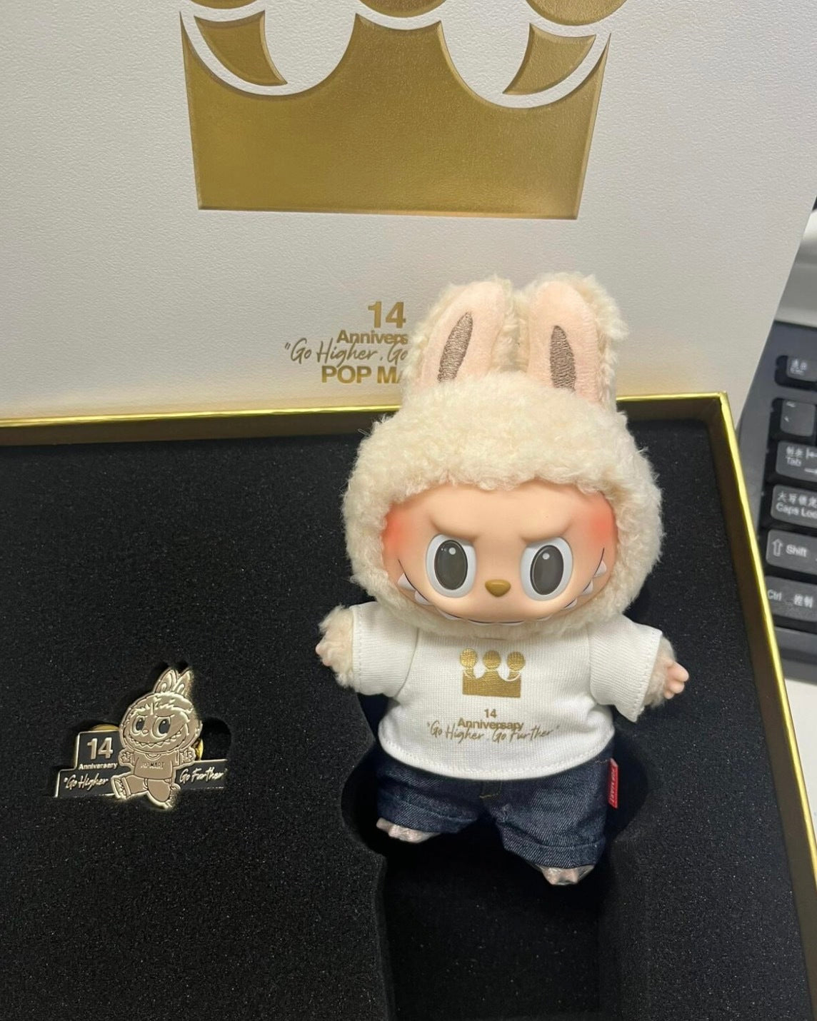 POPMART 泡泡瑪特 LABUBU 14週年員工限定禮盒版