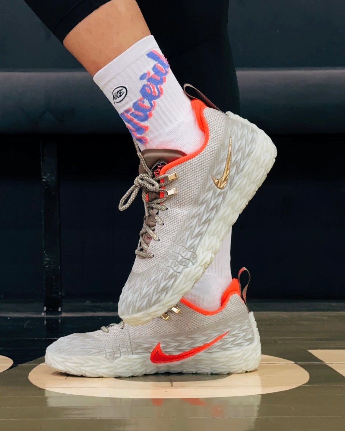 現貨Nike S.T. Charge EP 卡其灰色 實戰籃球鞋 男款