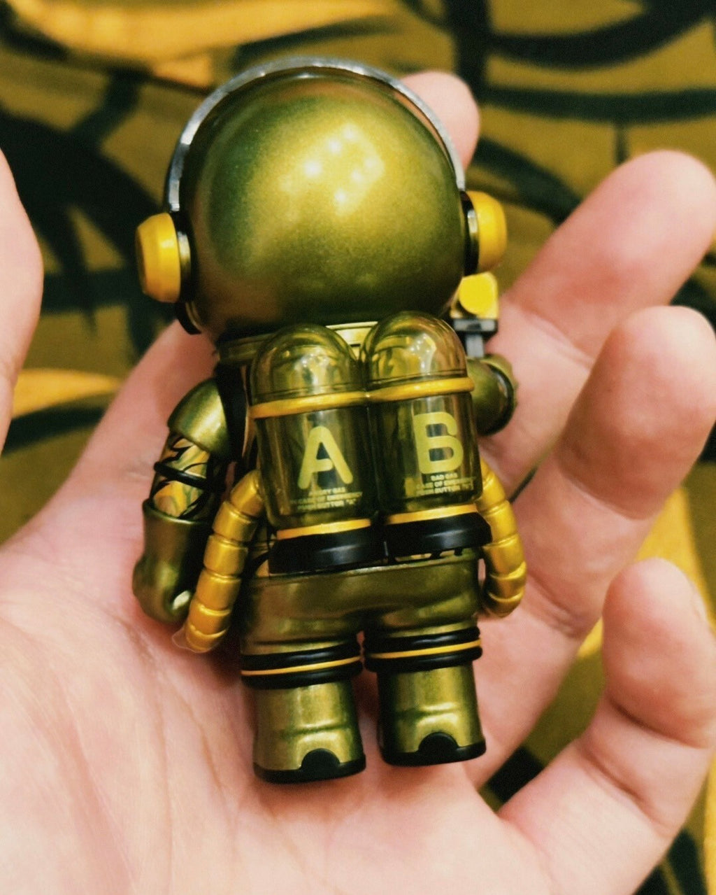 CLOT x POPMART MEGA SPACE MOLLY 凝結集團 400% 100% 陳冠希 發光 泡泡馬特 泡泡瑪特