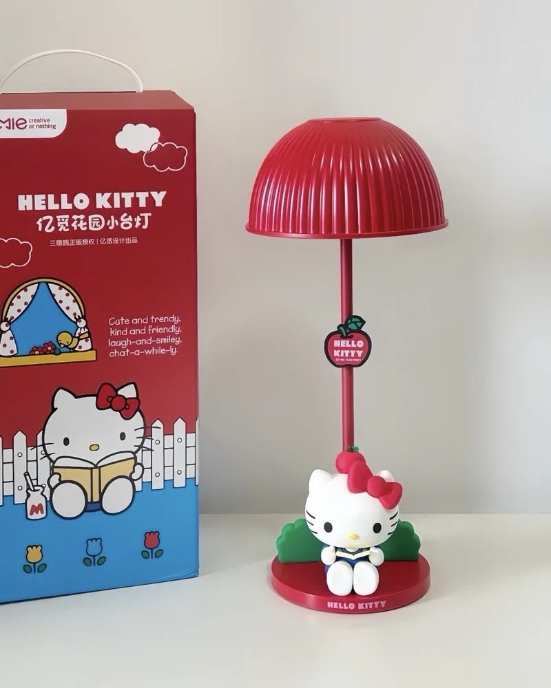 正版授權 SANRIO 三麗鷗 HELLO KITTY花園小台燈 三檔亮度 可調節 小夜燈 禮盒組