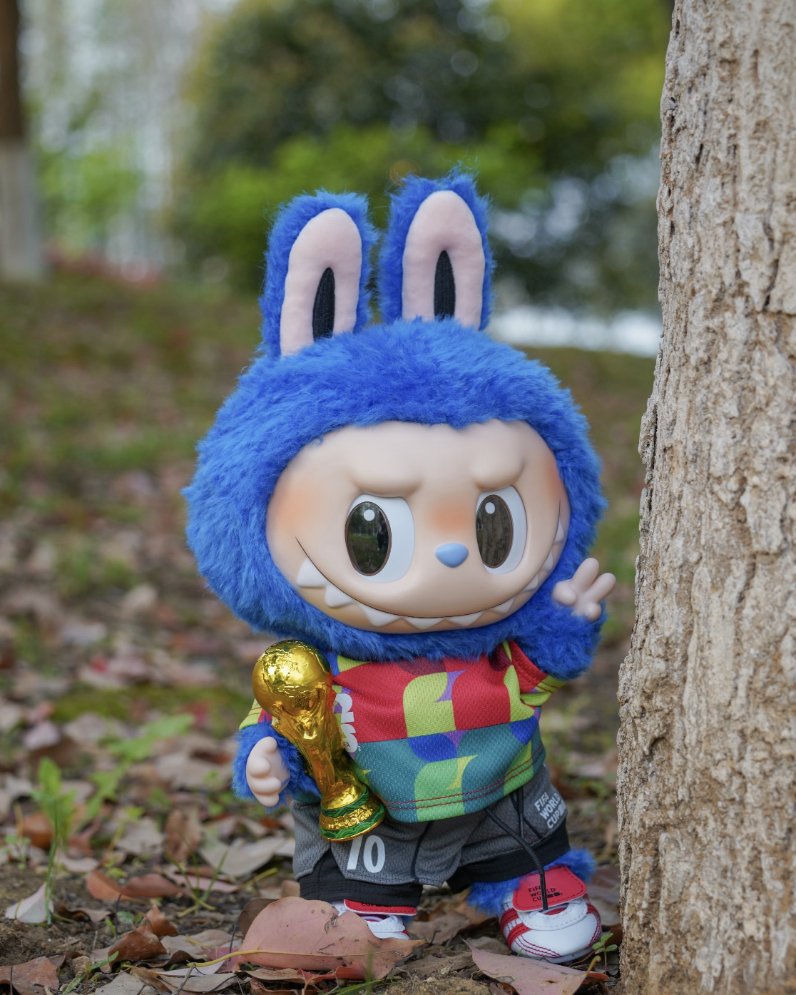 POPMART LABUBU x FIFA Catch the Win 搪膠毛絨公仔 世界盃足球 聯名