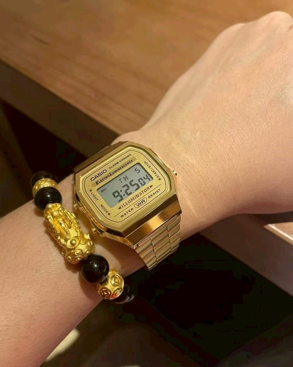CASIO 卡西歐 VINTAGE A168 金色復古數位多功能防水可調式錶帶手錶小方錶