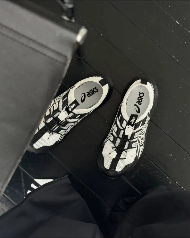 Asics Gel-Sonoma 復古 緩震 抽繩 機能 可踩後跟 黑白