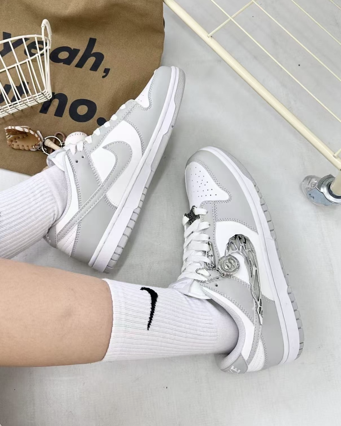 【訂製款】NIKE DUNK LOW 灰白 液態銀 金屬 低筒 男女鞋