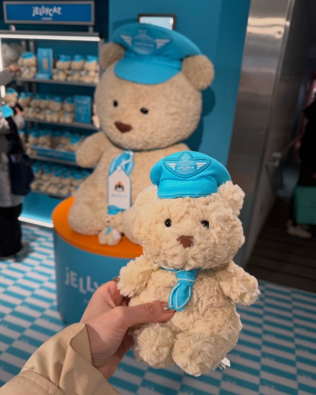 JELLYCAT x Harrods 倫敦限定 機場熊 巴塞羅熊 聯名 毛絨娃娃
