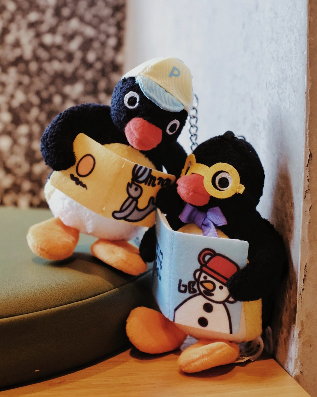 正版授權山莫 x PINGU 企鵝家族 讀書系列 毛絨 吊飾 掛件 共3款
