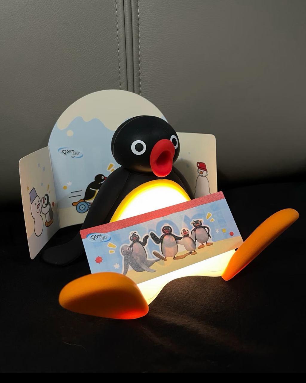 正版授權 PINGU 企鵝家族 坐姿 拍拍燈 小夜燈