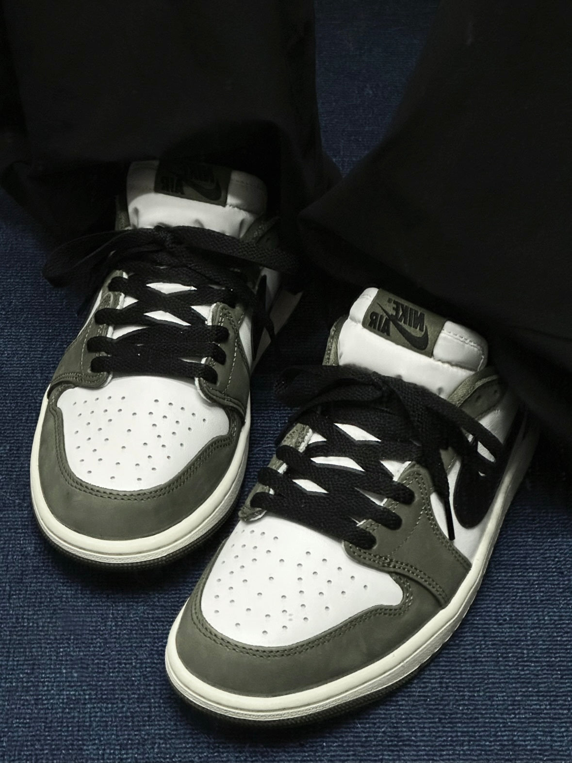 Nike Air Jordan 1 Retro Low OG 小倒勾 橄欖綠 大童鞋 HQ6999-200