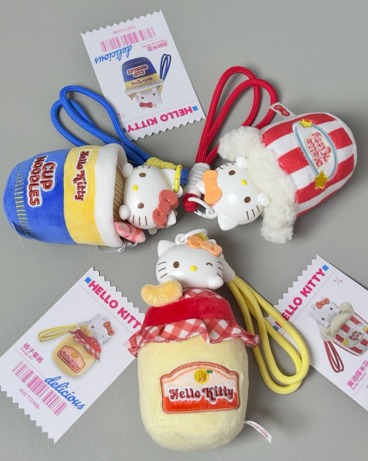 正版授權 三麗鷗 Hello Kitty 便利商店系列 香薰盲盒 毛絨 吊飾 掛件