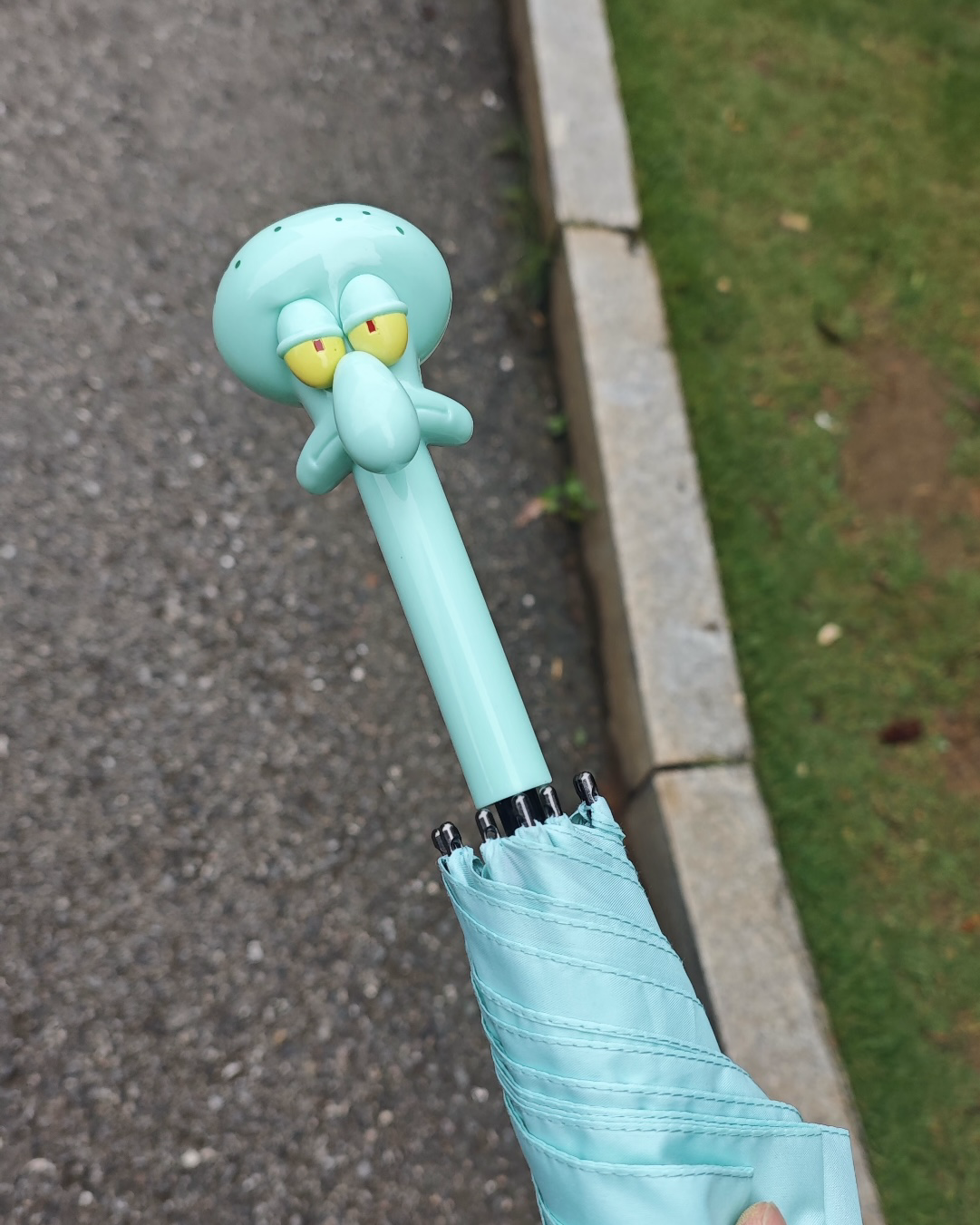 正版授權海綿寶寶 章魚哥 可自立 長柄雨傘 直骨傘