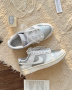 NIKE DUNK LOW NN 金屬銀白 線帶 Y2K 低筒 女鞋 張員瑛同款 IB7311-001
