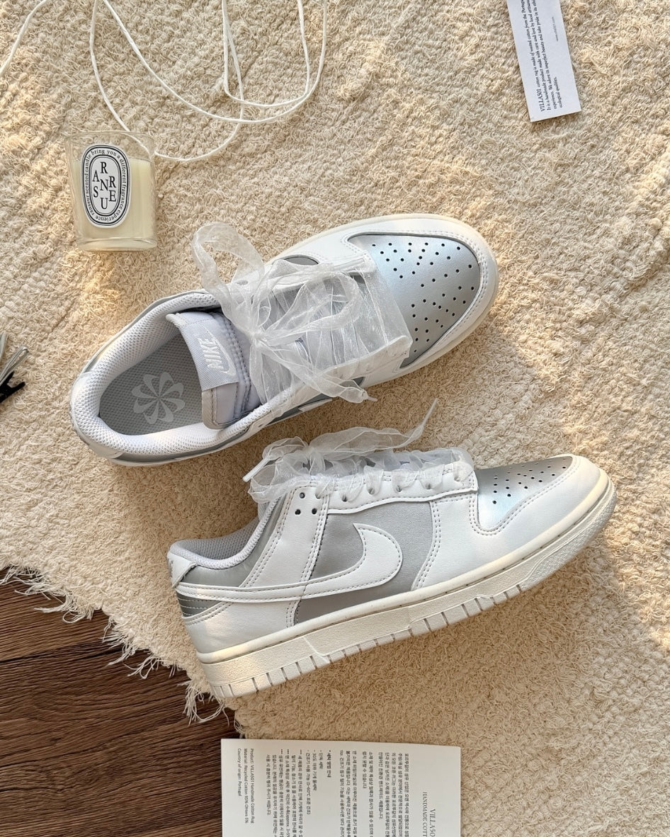 NIKE DUNK LOW NN 金屬銀白 線帶 Y2K 低筒 女鞋 張員瑛同款 IB7311-001