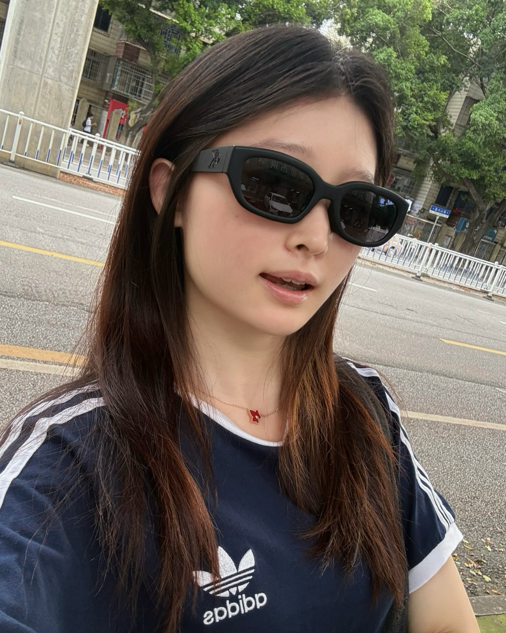 CALVIN KLEIN 墨鏡 太陽眼鏡 方框 貓眼 CK 黑色 米白色