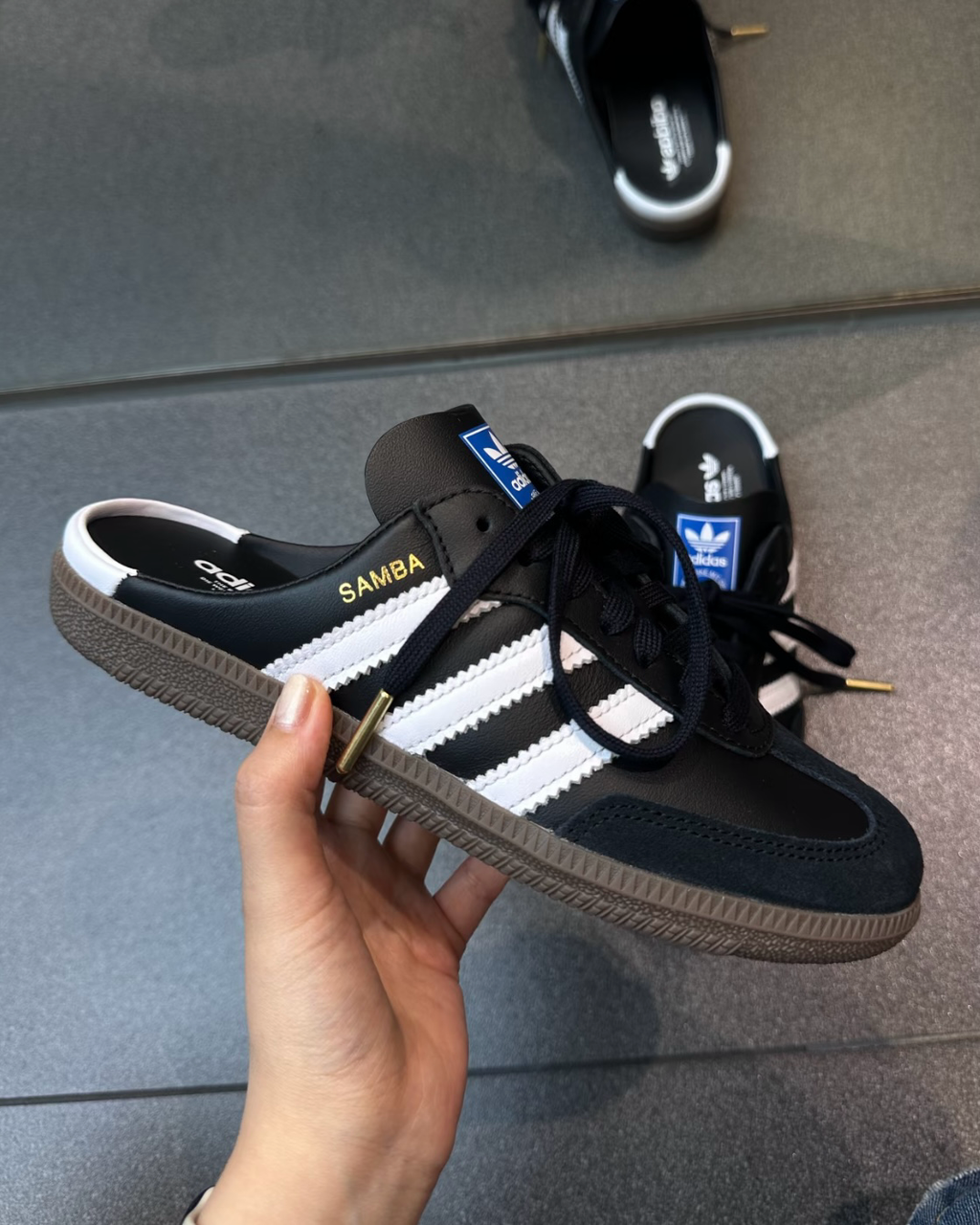 Adidas Samba OG Mule 經典麼皮焦糖底穆勒鞋半拖懶人鞋白色黑色 LB3814 LB3815