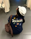 DICKIES 嚊哈塗鴉貼紙 美式 寬鬆 圓領 短袖 短Tee 上衣 藏青 黑色 白色